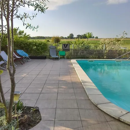 La Grange De Mamie * Coutures (Gironde)